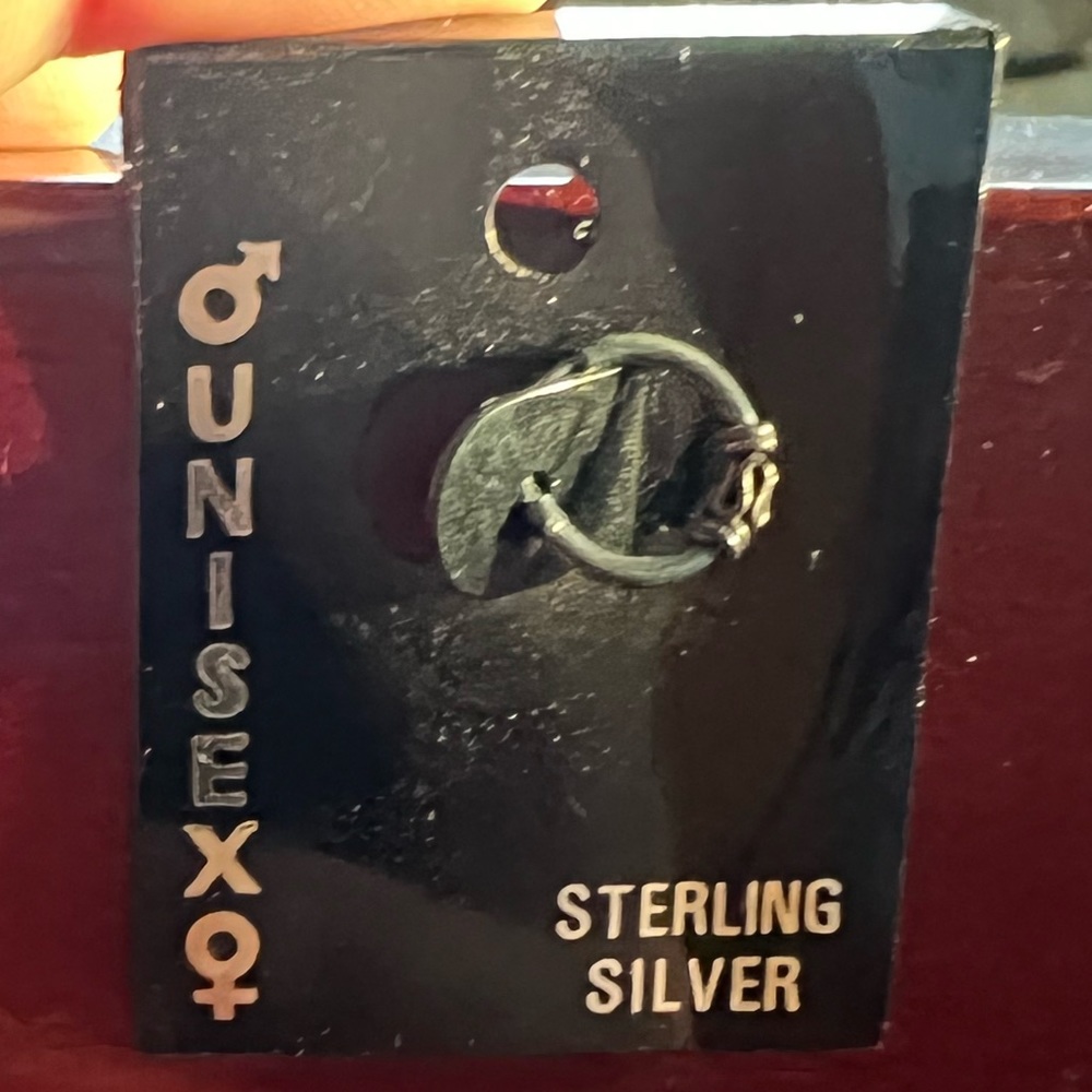 3/$15 *NWT* Unisex Silver Nose Ring